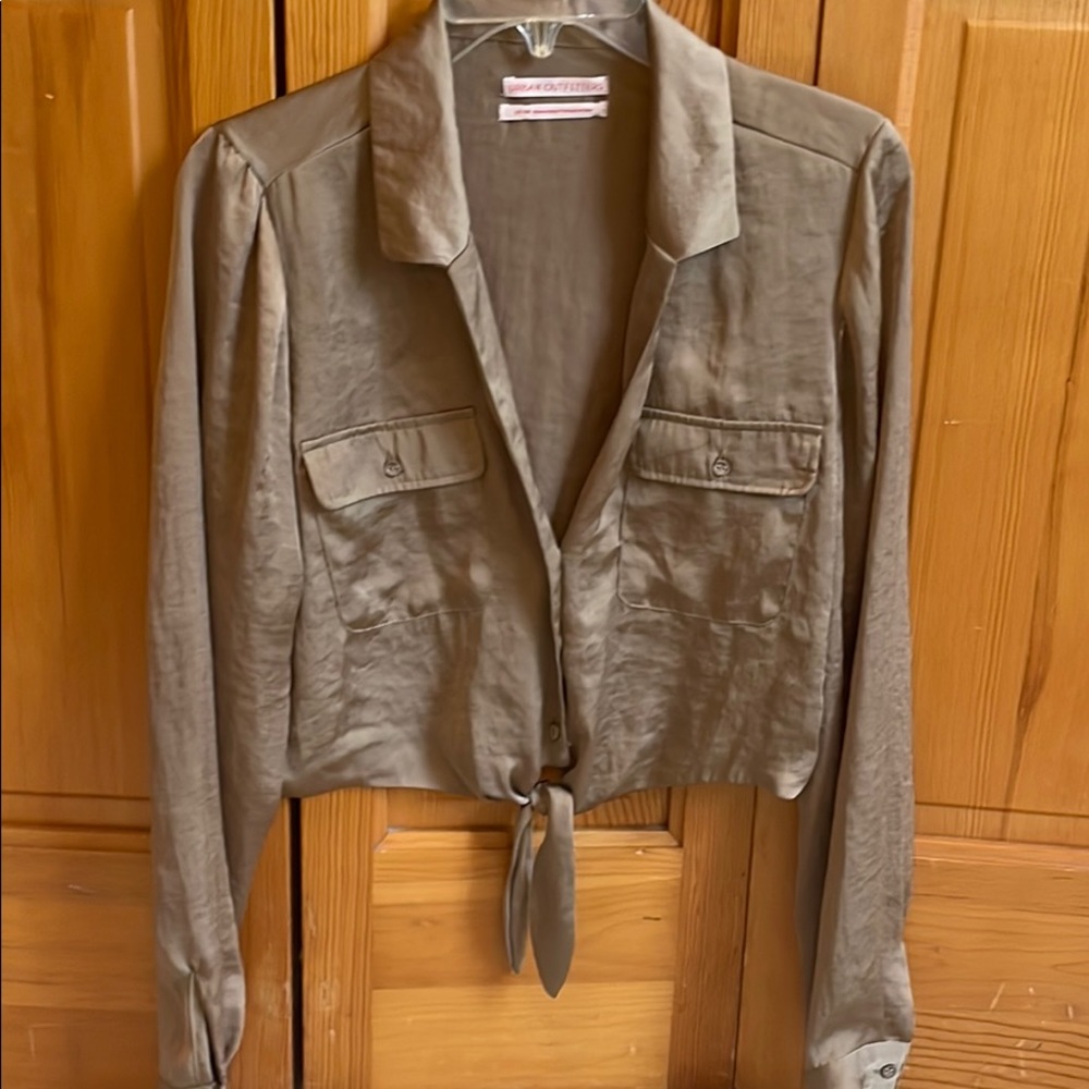 Silky Tie-knot Blouse